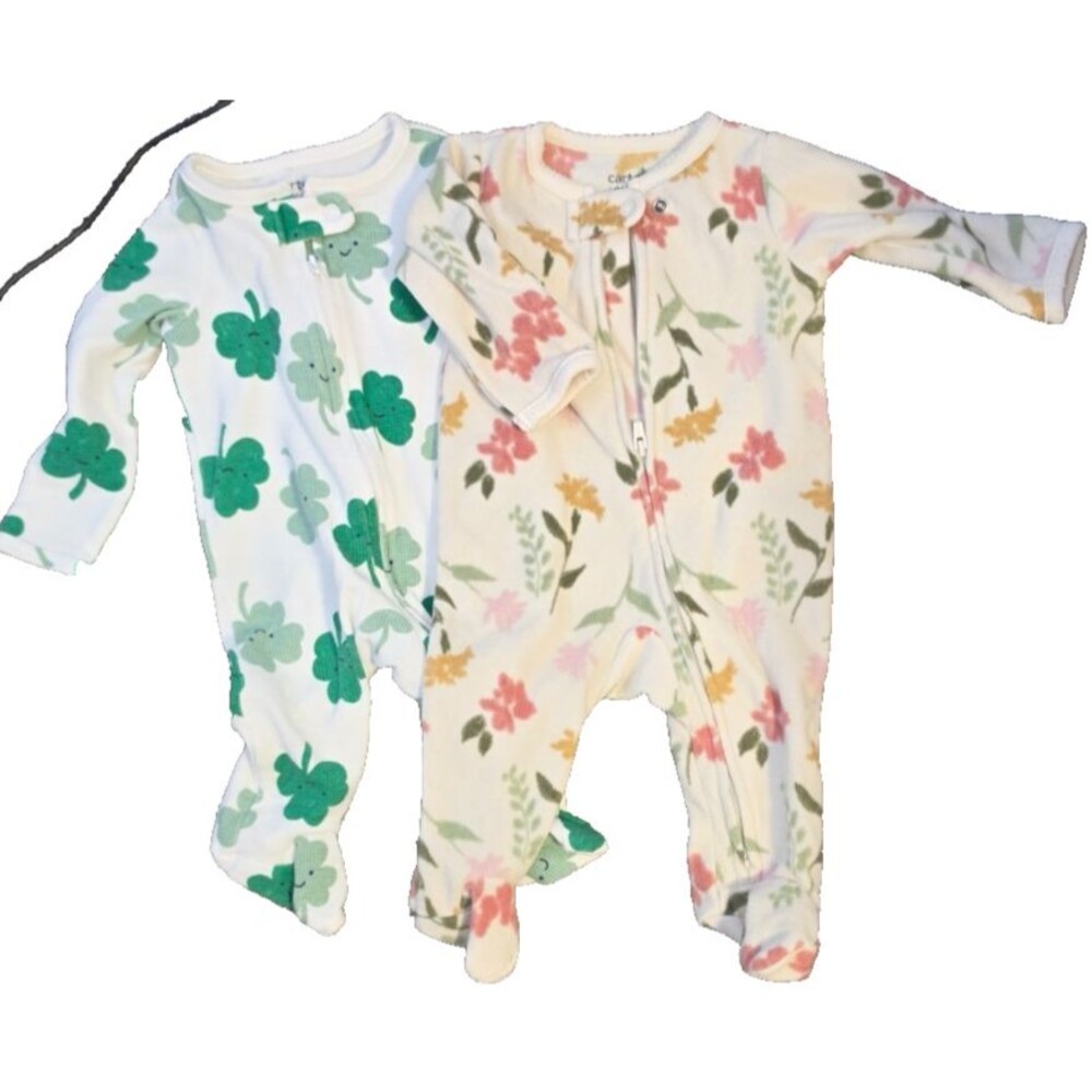 Carter's Lot of 2 Sleepers Girls Clover and Floral Fleece Green White 0-3 Months